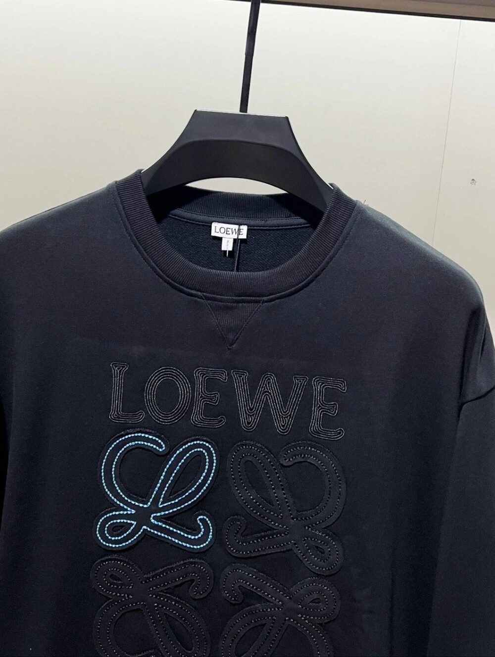 Loewe Black Embroidered Logo Crewneck Sweater Small Unisex New - Picture 5 of 11
